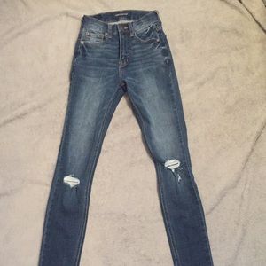 Aeropostale cheeky jeggings !